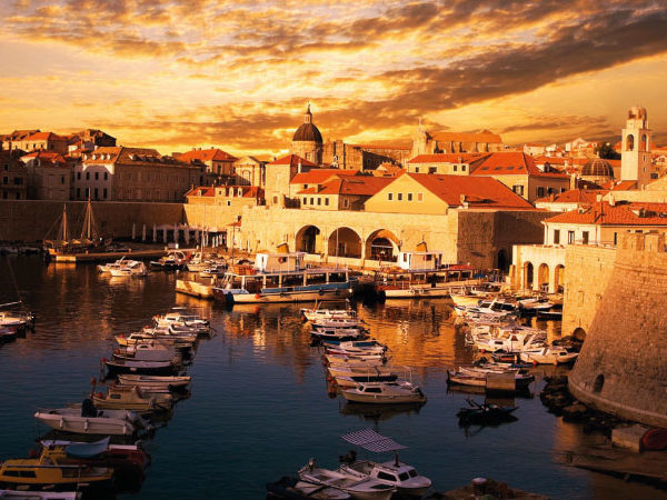 Dubrovnik, Corfu, Atenas