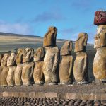 Santiago e Isla de Pascua