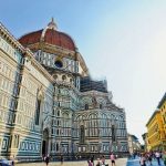 Italia, Capitales Suizas y París