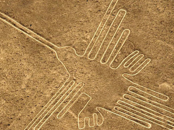 MACHU PICCHU Y LINEAS DE NAZCA