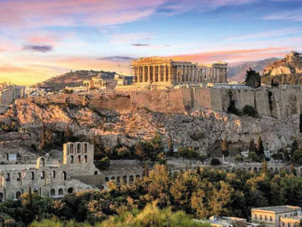 Italia, Grecia fin Atenas