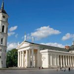 Escandinavia, Bálticos y Capitales del Este Fin Viena