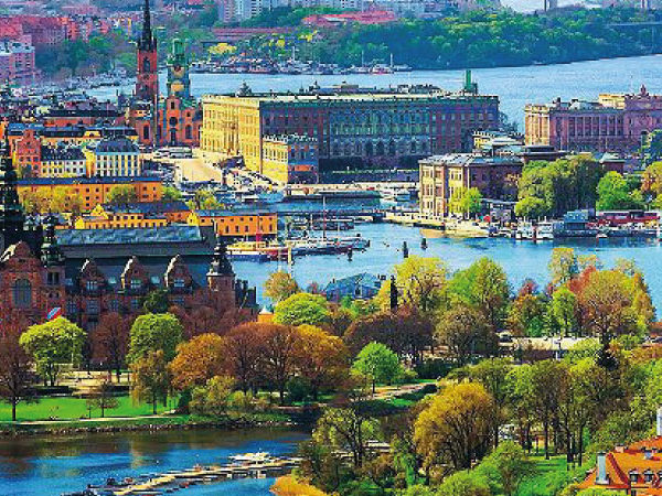 Capitales Balticas de Estocolmo a Helsinki